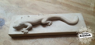 Talla de relieve en madera de roble. Guillermo Loza.