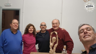 Sergio Miraset. Escultura en olivo terminada. 2019